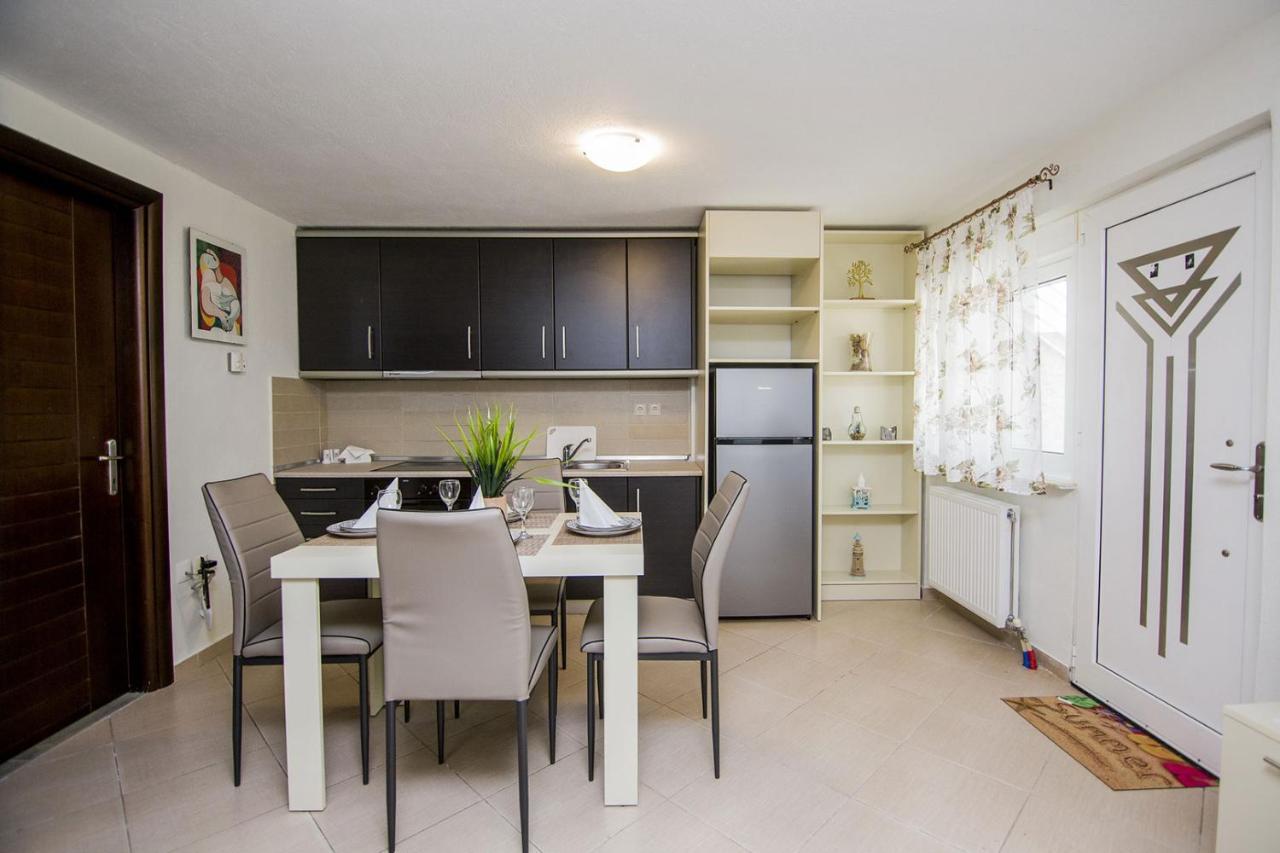 Kasta Bnb Οφρύνιο Εξωτερικό φωτογραφία